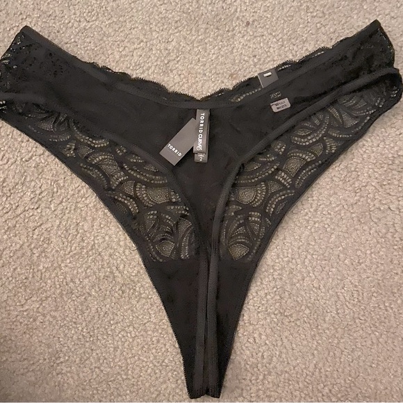 Torrid 4 Pack Thong Bundle NWT - Picture 3 of 9